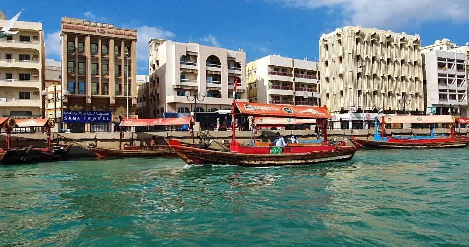 Wandering Nakheel Street: What You Didn’t Know You Needed in Dubai