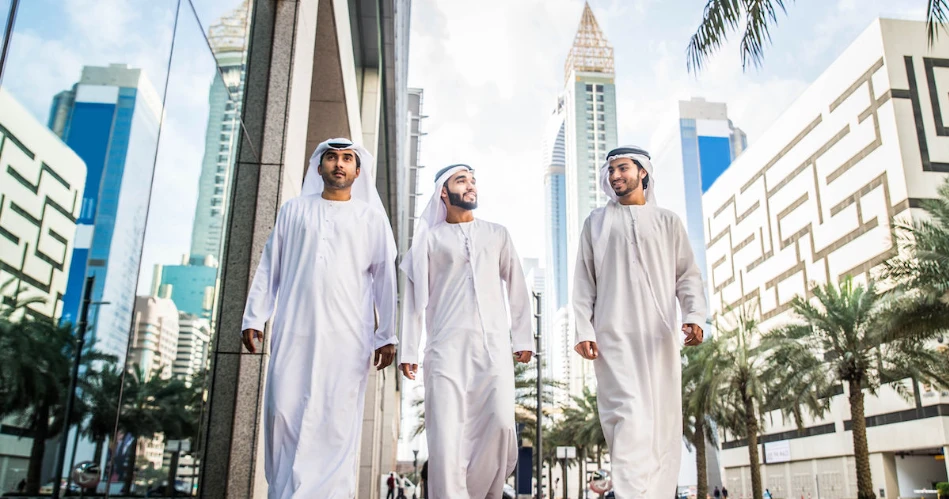Old Dubai vs. New Dubai: A Contrast of History and Futuristic Skyline