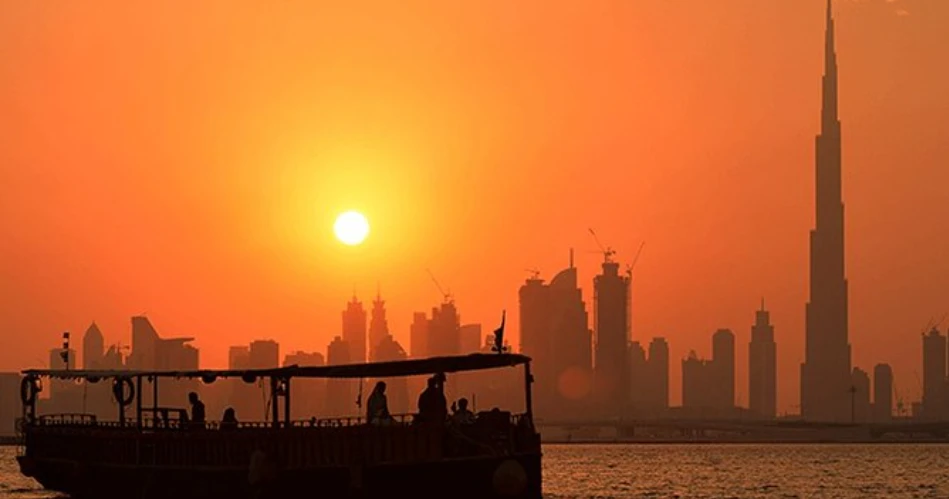 Old Dubai vs. New Dubai: A Contrast of History and Futuristic Skyline