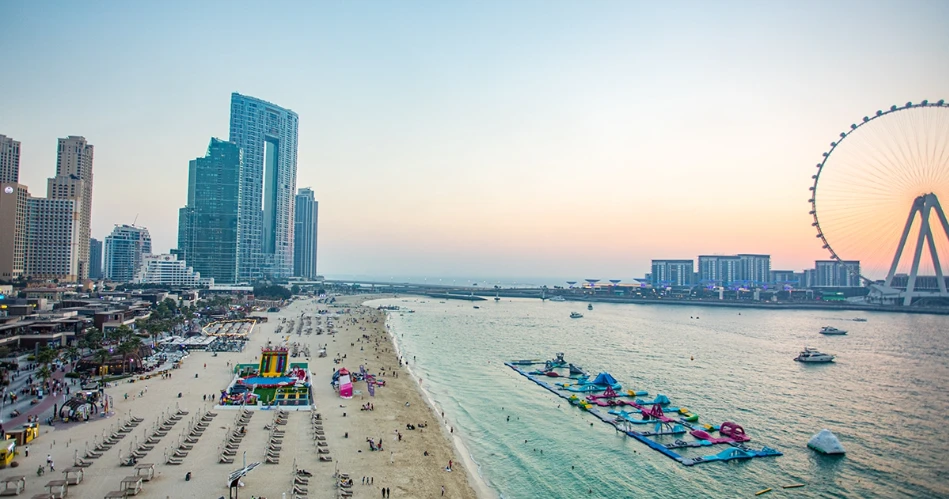 Old Dubai vs. New Dubai: A Contrast of History and Futuristic Skyline